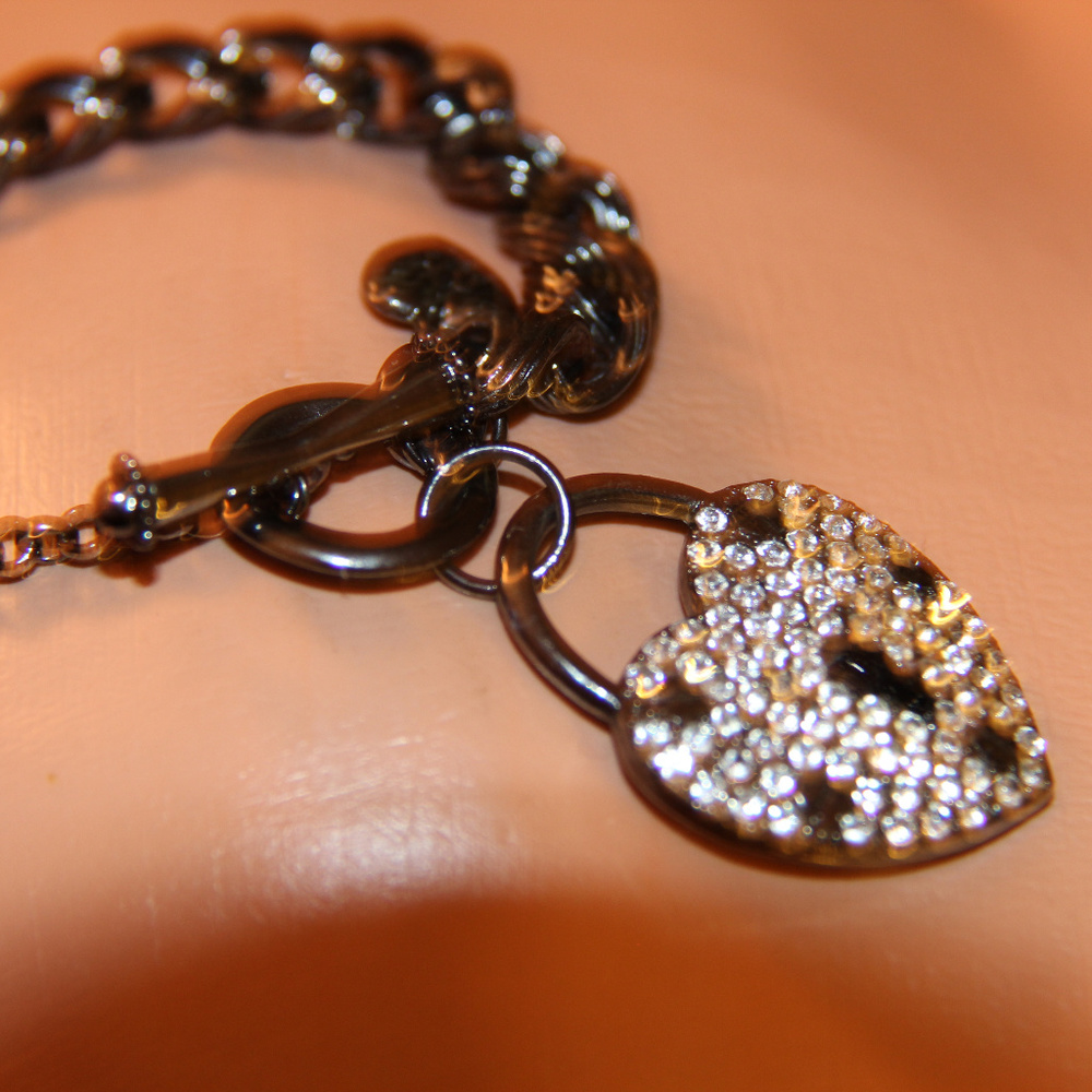 BETSEY JOHNSON stole my HEART LOCK key CHARM BRACELET CRYSTAL pewter vintage